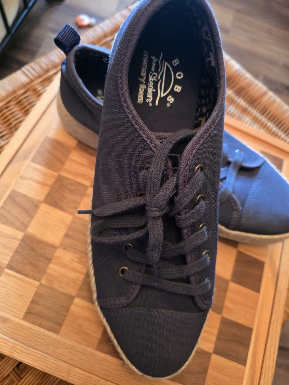Women's Navy BOBS Canvas Lace-Up Sneaker Sz 8.5